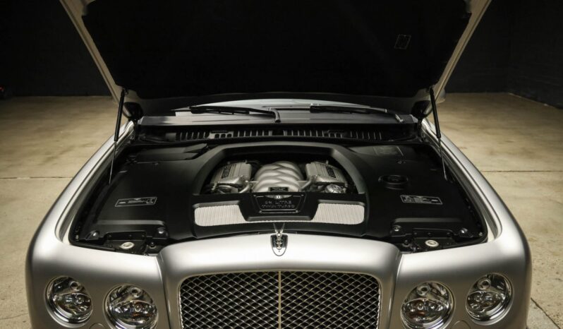 
								2008 Bentley Azure full									