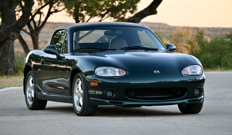 
								2000 Mazda MX-5 Miata 5-Speed full									
