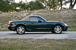 
										2000 Mazda MX-5 Miata 5-Speed full									