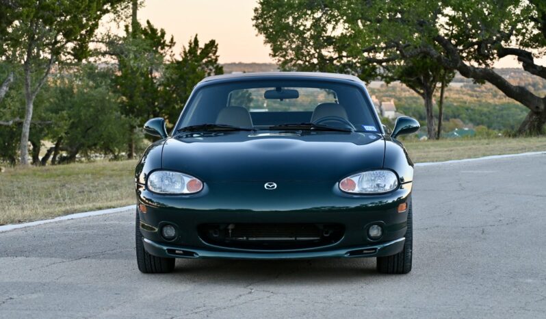 
								2000 Mazda MX-5 Miata 5-Speed full									