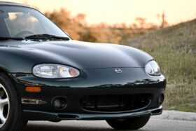 2000 Mazda MX-5 Miata 5-Speed