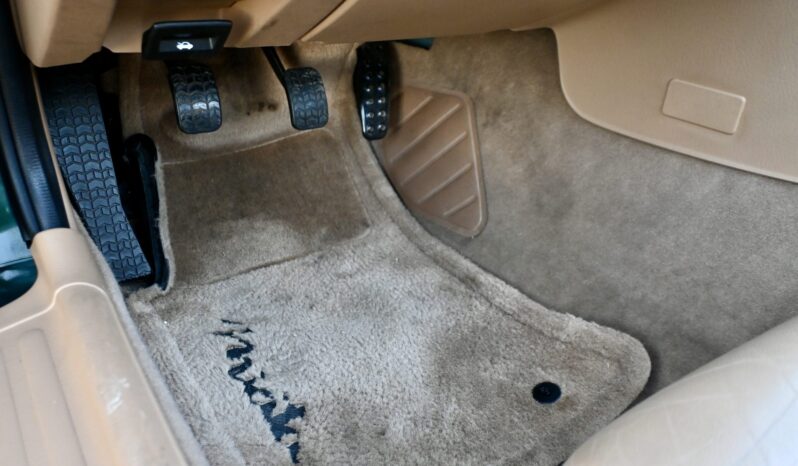 
								2000 Mazda MX-5 Miata 5-Speed full									