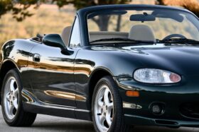 2000 Mazda MX-5 Miata 5-Speed