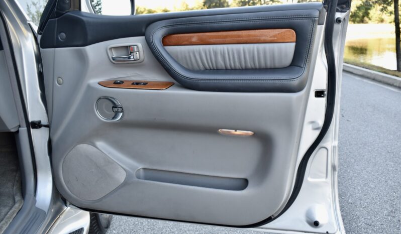 
								2007 Lexus LX470 full									