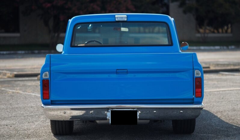 								1968 Chevrolet C-10 383 Custom Pickup – Restomod full									