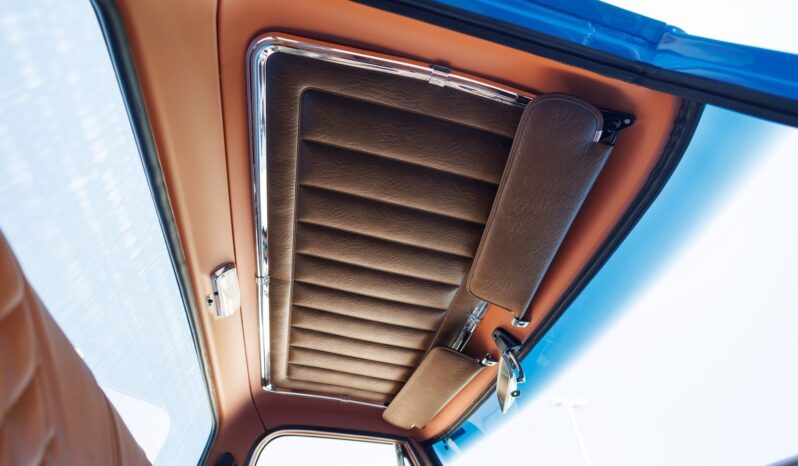 								1968 Chevrolet C-10 383 Custom Pickup – Restomod full									