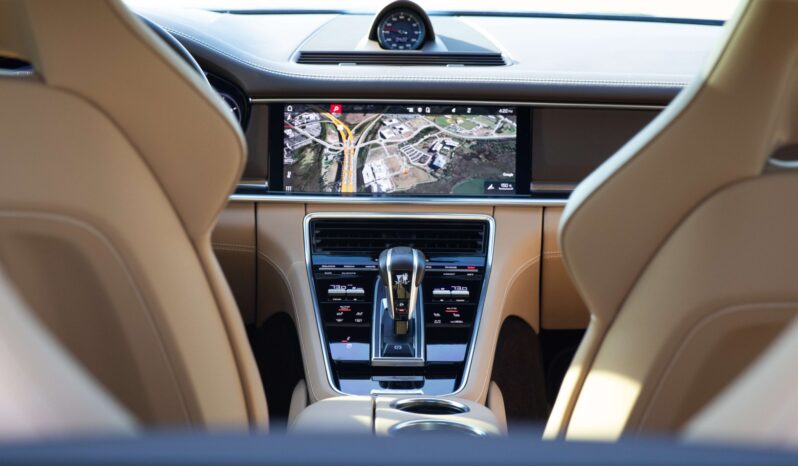 								2021 Porsche Panamera Turbo S full									