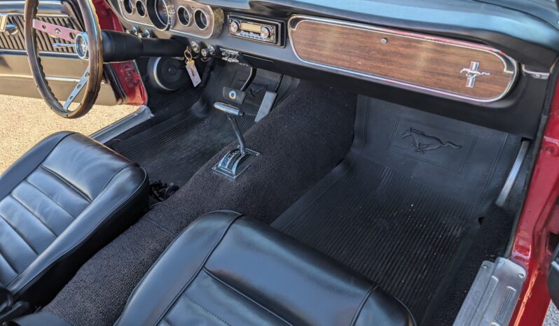 								1965 Ford Mustang Convertible 351W V8 full									