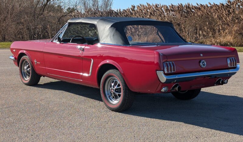 								1965 Ford Mustang Convertible 351W V8 full									