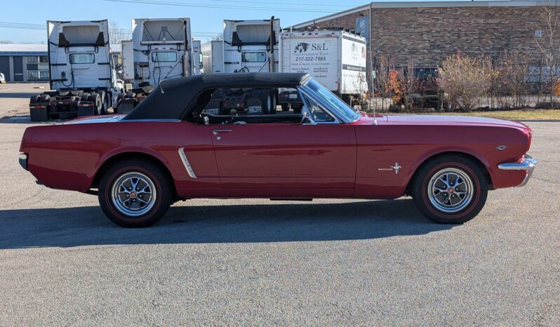 								1965 Ford Mustang Convertible 351W V8 full									