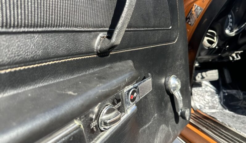 
								1972 Chevrolet Corvette Convertible full									