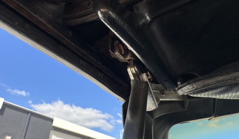 
								1972 Chevrolet Corvette Convertible full									