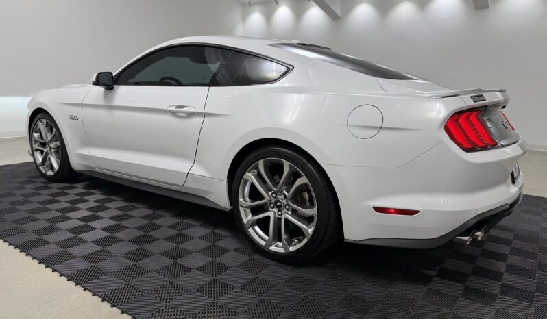 								2018 Ford Mustang GT Premium 5.0L V8 full									