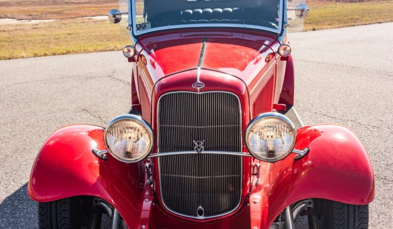 
								1932 Ford Phaeton 327 full									
