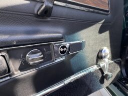 										1971 Chevrolet Corvette Convertible 4-Speed full									