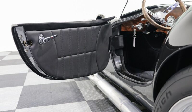 								1966 Ford Mustang Shelby Cobra full									