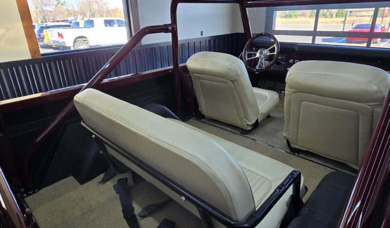 								1969 Ford Bronco 302 3-Speed full									