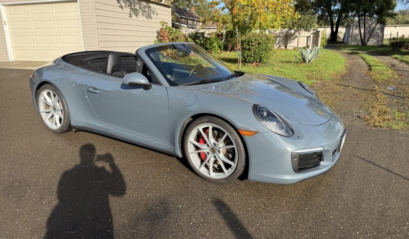 								2017 Porsche 911 Carrera 4S Cabriolet 7-Speed full									