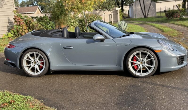 								2017 Porsche 911 Carrera 4S Cabriolet 7-Speed full									