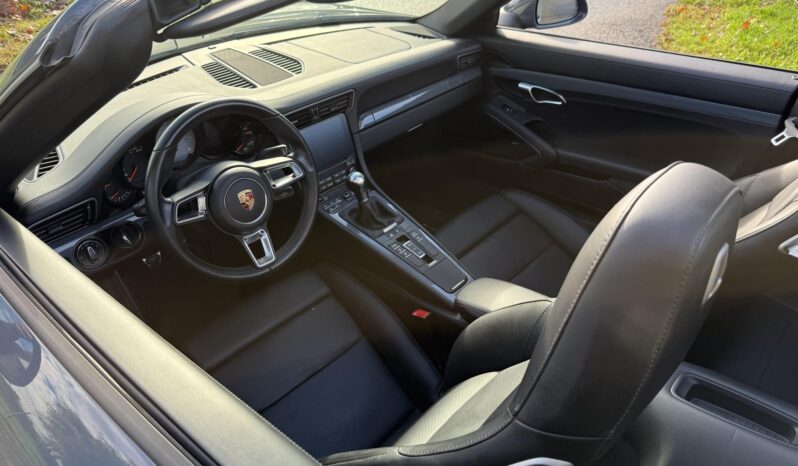 								2017 Porsche 911 Carrera 4S Cabriolet 7-Speed full									