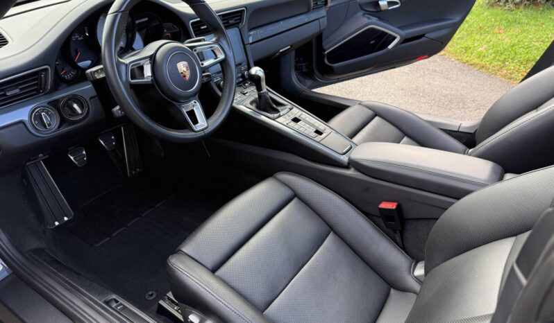 								2017 Porsche 911 Carrera 4S Cabriolet 7-Speed full									