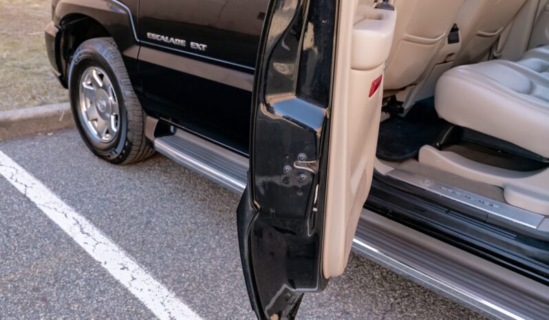 
								2006 Cadillac Escalade EXT full									