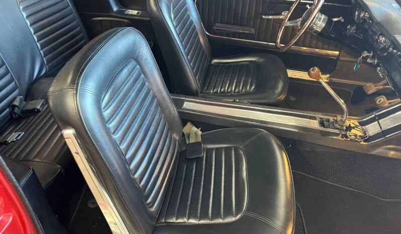 
								1965 Ford Mustang CONVERTIBLE full									