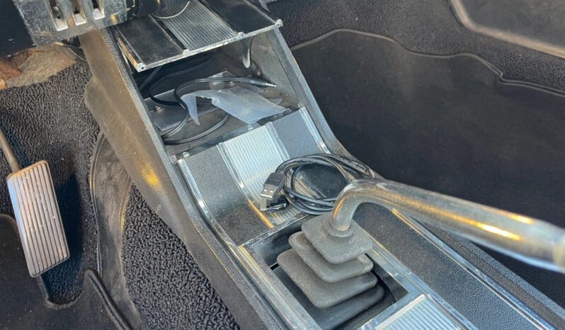 
								1965 Ford Mustang CONVERTIBLE full									