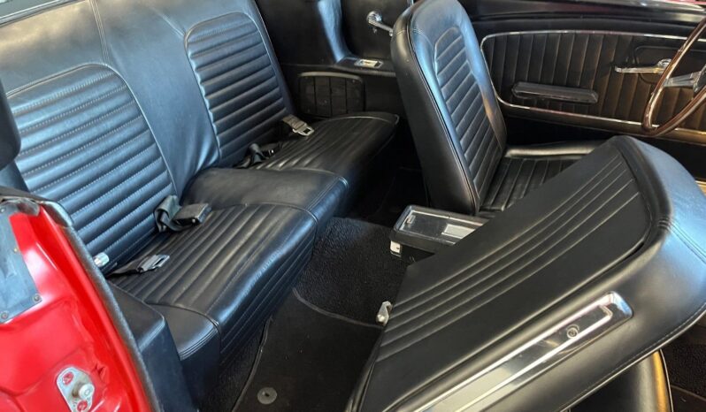 
								1965 Ford Mustang CONVERTIBLE full									