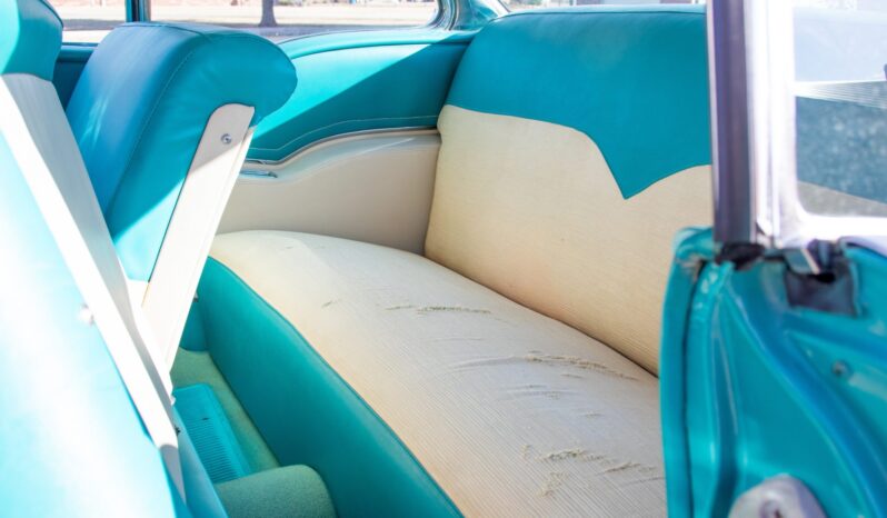 
								1955 Chevrolet Bel Air 2-Door Hardtop full									