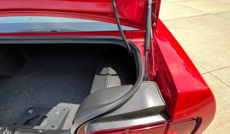 
								2009 Ford Mustang Shelby GT500 Coupe 5.4 L full									