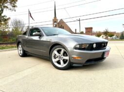 
										2010 Ford Mustang GT Gray Coupe 4.6L V8 6 Speed Automatic full									