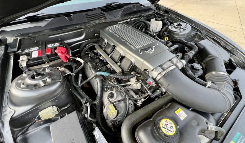 
								2010 Ford Mustang GT Gray Coupe 4.6L V8 6 Speed Automatic full									