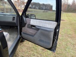 
										1990 Chevrolet K1500 Silverado 4×4 Sportside full									