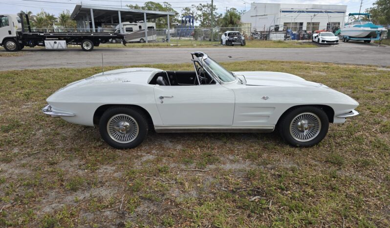 
								1964 Chevrolet Corvette Convertible 4-Speed full									