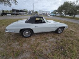 
										1964 Chevrolet Corvette Convertible 4-Speed full									