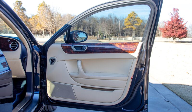 
								2008 Bentley Continental Flying Spur full									