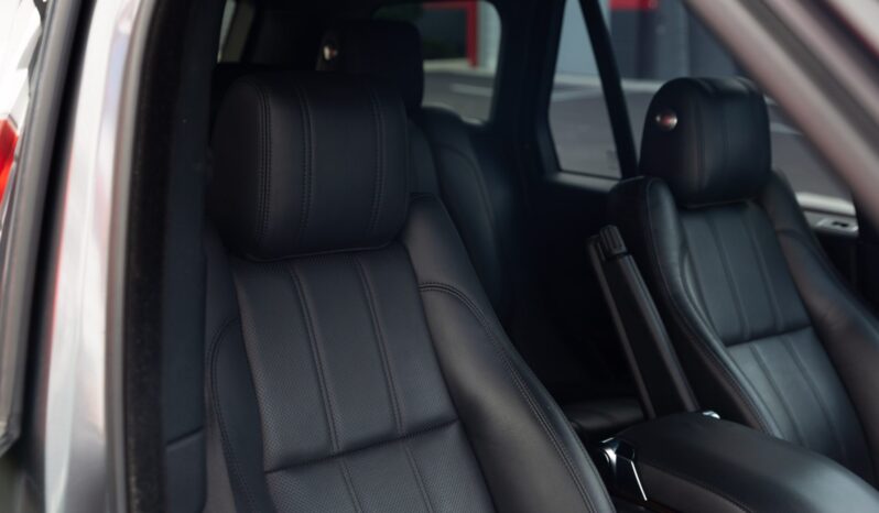 
								2016 Land Rover Range Rover HSE Td6 Diesel full									