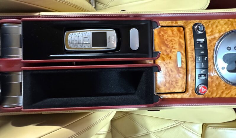 
								2006 Bentley Continental GT Mulliner full									