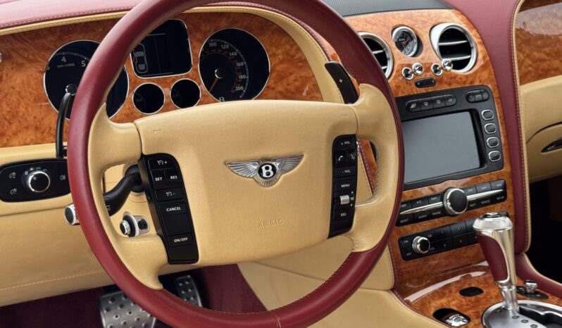 
								2006 Bentley Continental GT Mulliner full									