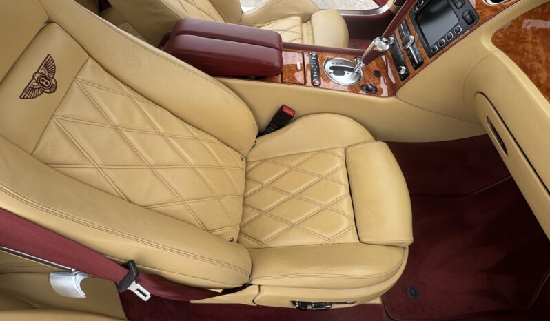 
								2006 Bentley Continental GT Mulliner full									