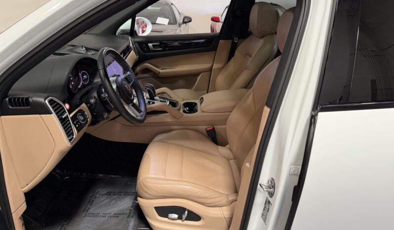 
								2019 Porsche Cayenne full									
