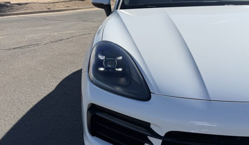 
								2019 Porsche Cayenne full									