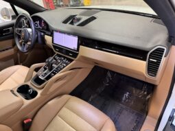 
										2019 Porsche Cayenne full									