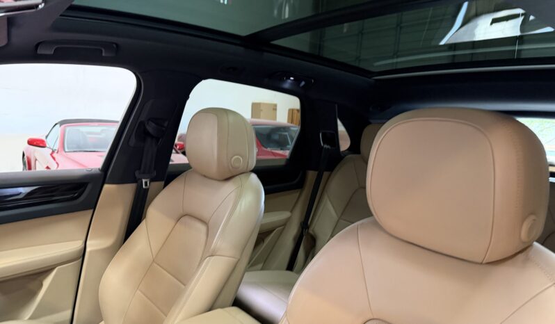 
								2019 Porsche Cayenne full									