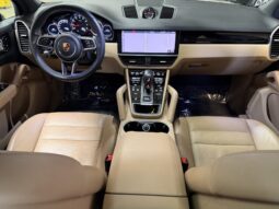 
										2019 Porsche Cayenne full									