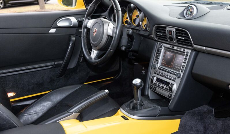 
								2007 Porsche 911 Targa 4 6-Speed full									