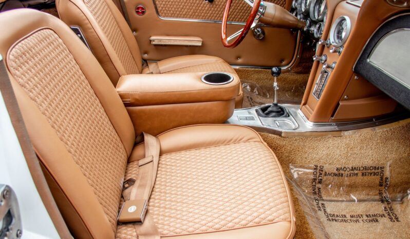 
								1963 Chevrolet Corvette Convertible 4-Speed full									