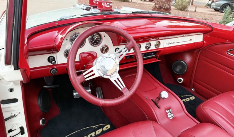 
								1956 Ford Fairlane Sunliner 351-Powered full									