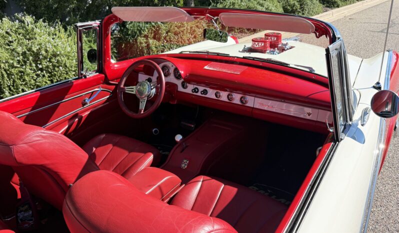 
								1956 Ford Fairlane Sunliner 351-Powered full									